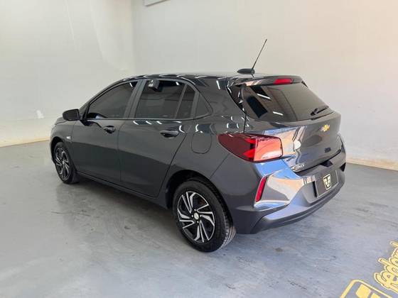 CHEVROLET ONIX 1.0 FLEX LT MANUAL